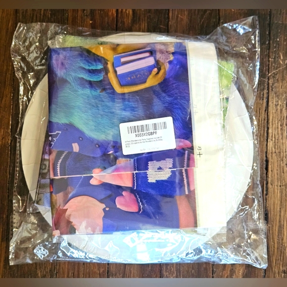 Monsters University Party Supplies Set - Blue and Green - Picture 3 of 3